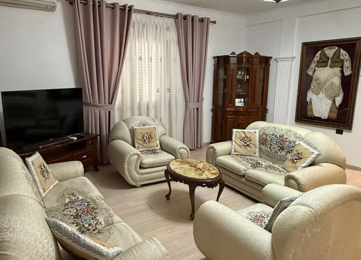 Urban Oasis Central Stay In Tirana